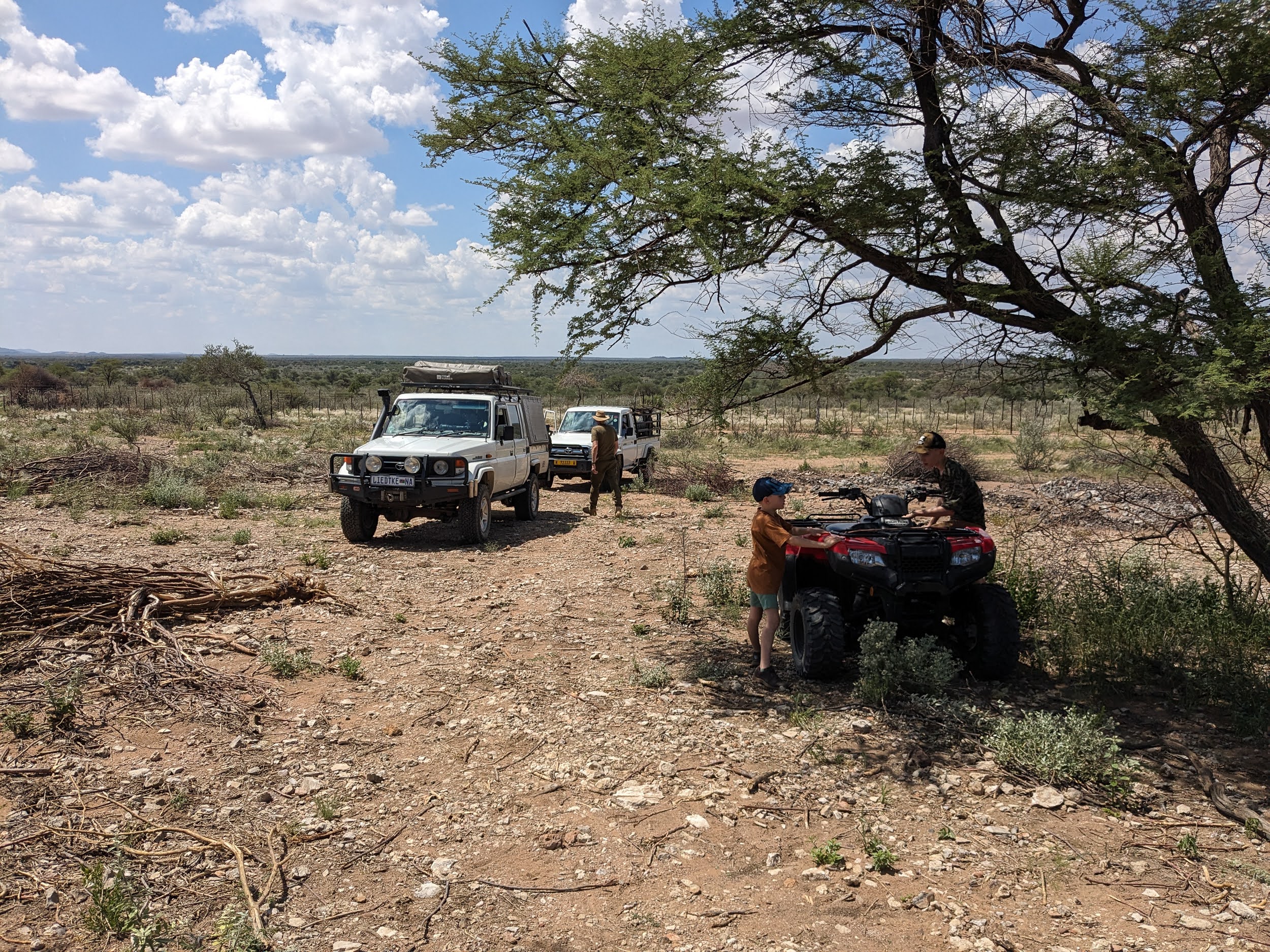 okavandu_namibia_game_drive_062.jpg